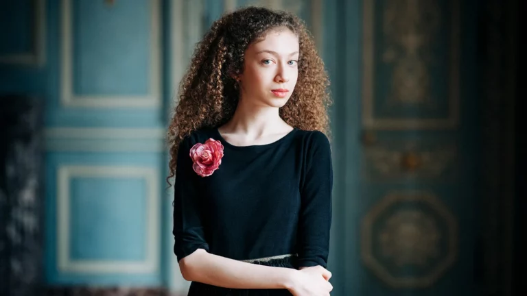 Chopin / Beethoven – Arielle Beck