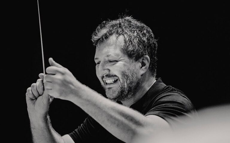 Orchestre de l’Opéra national de Paris / Thomas Adès
