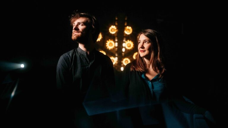 Anaïs Bertrand, Robin Pharo